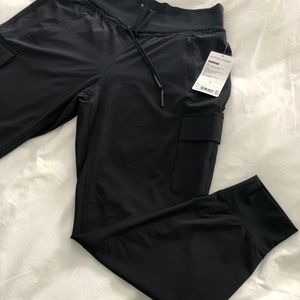 Athleta Sutton Jogger Black